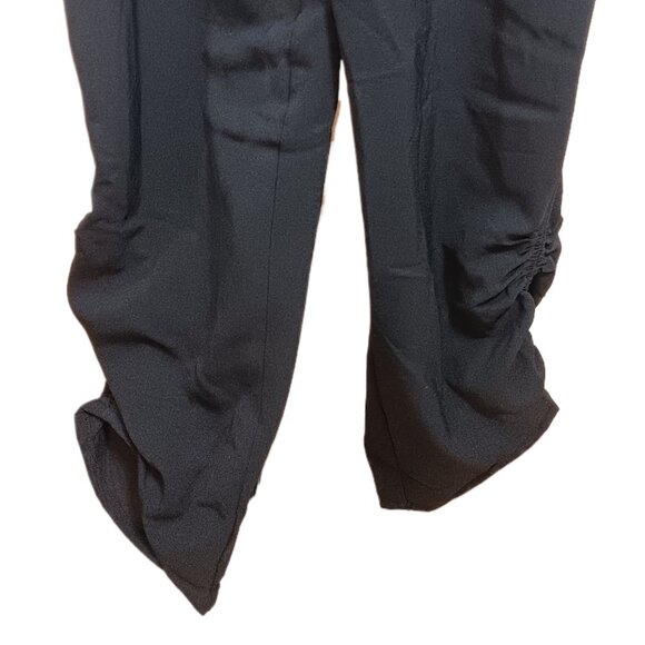 CUPSHE Jumpsuit Women’s L Black Elegant Ruched Hem Casual Travel Vacation New - Picture 3 of 6